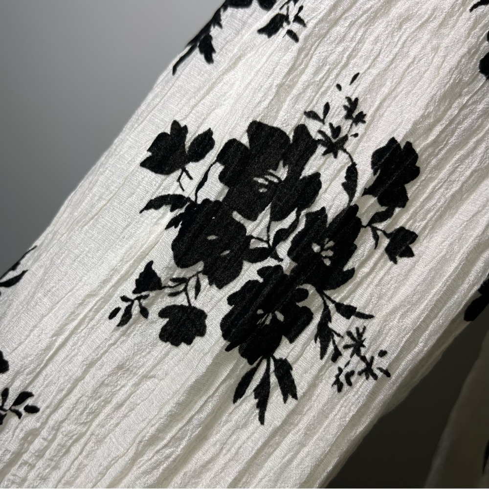 Static wmn white black burnt velvet floral print puff long sleeve midi dress XS - Picture 4 of 8
